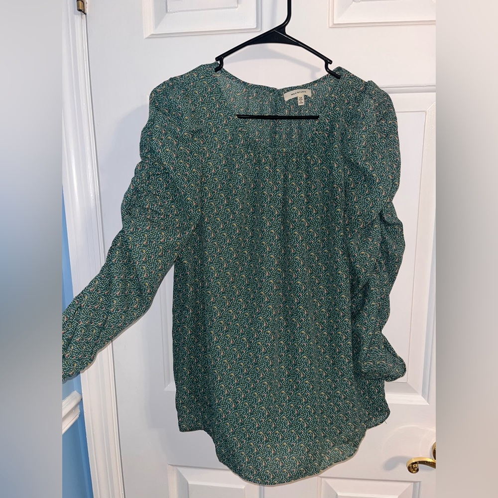 Max Studio green printed blouse, size medium